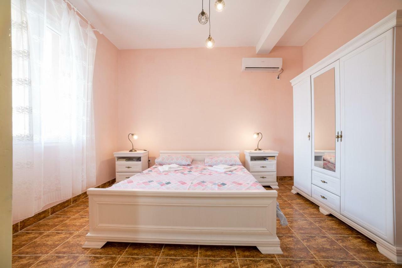Casa M Apartment Tivat Luaran gambar