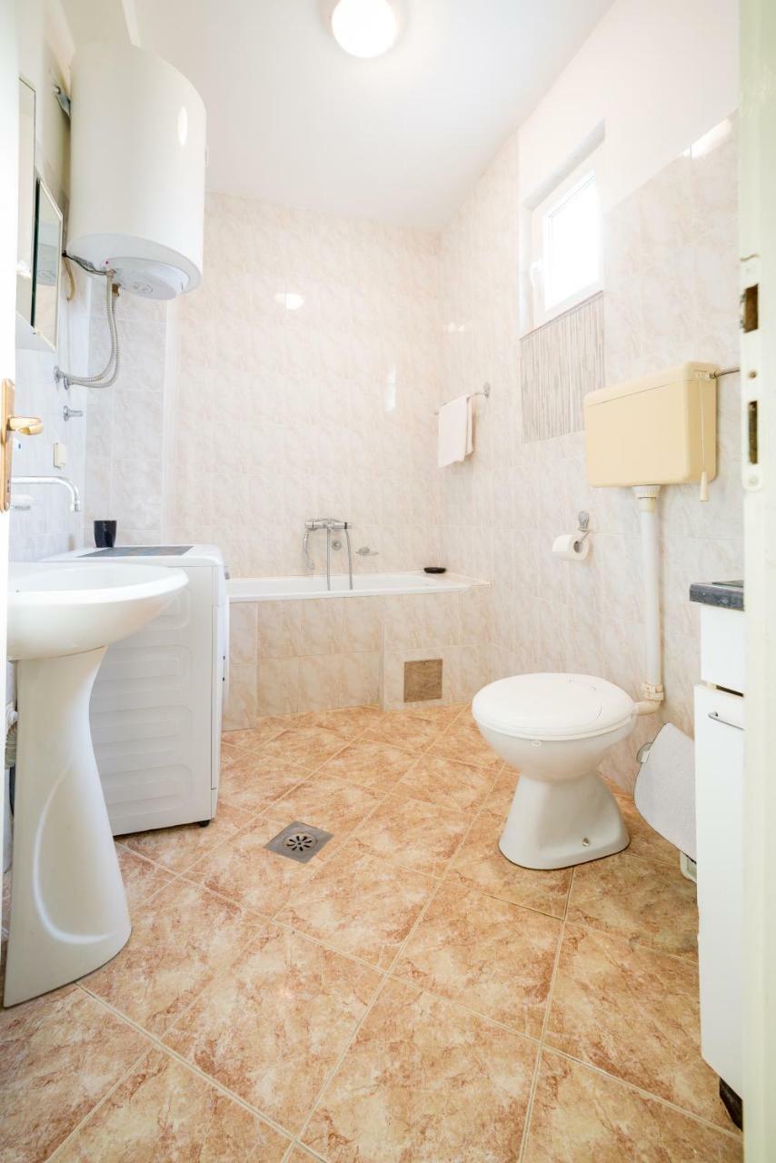 Casa M Apartment Tivat Luaran gambar